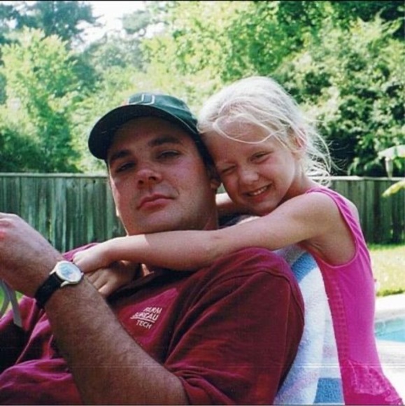 Meet your Posher, Clara beth - Picture 1 of 1